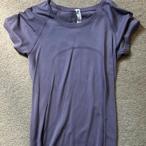 COPY - Lululemon Swiftly Tech Top